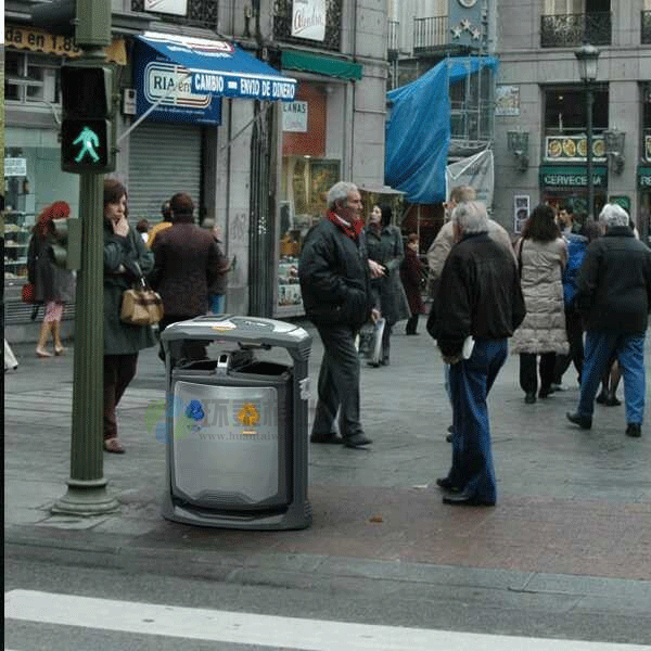 德瀾仕分類鋼制垃圾桶