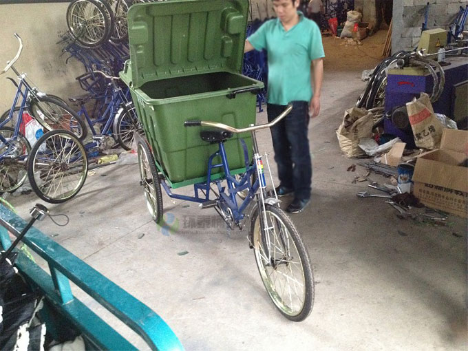 城市人力三輪垃圾清運(yùn)車