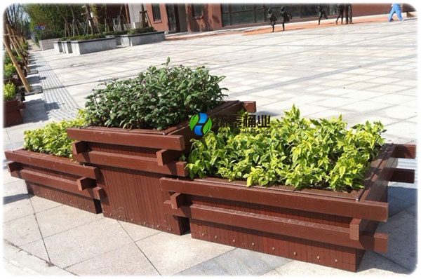 防腐木戶外房產(chǎn)景區(qū)花箱
