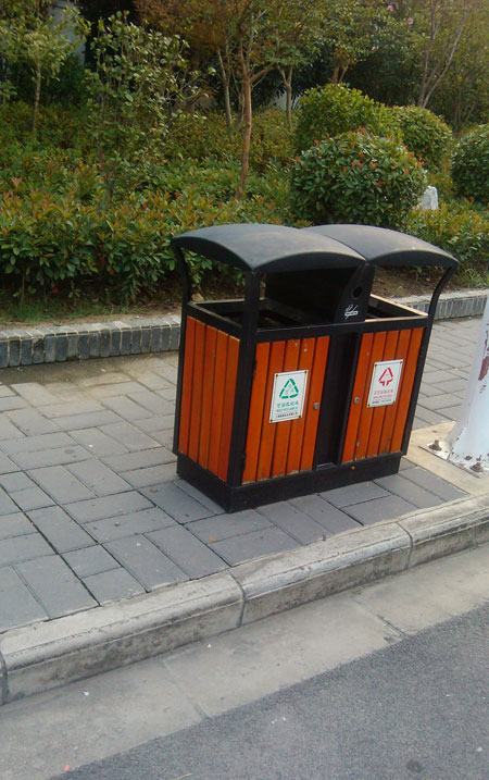 2013使用最多的鋼木垃圾桶